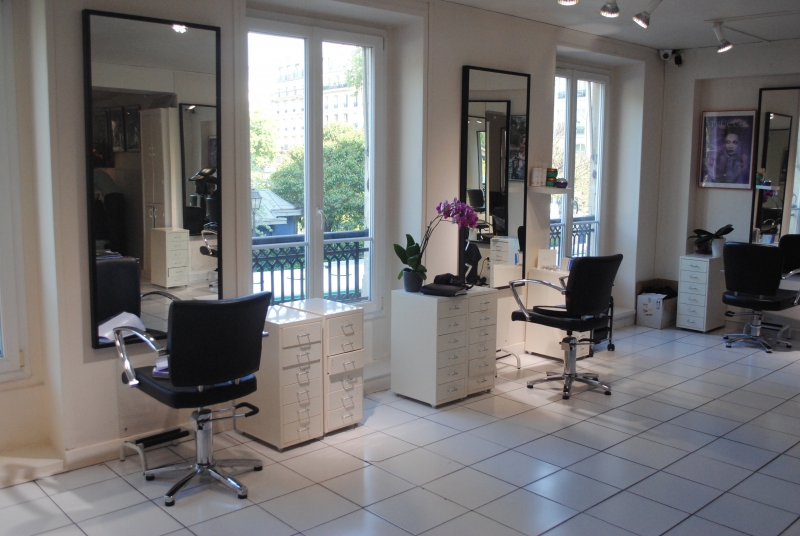 salon-coiffure-VILLARS SUR VAR-min_floor-home-office-property-living-room-room-781228-pxhere.com